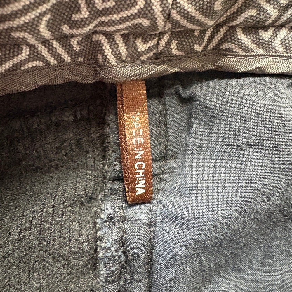 J. McLaughlin Black Corduroy Pants Size 12 Women's Classic Fit - Picture 7 of 11